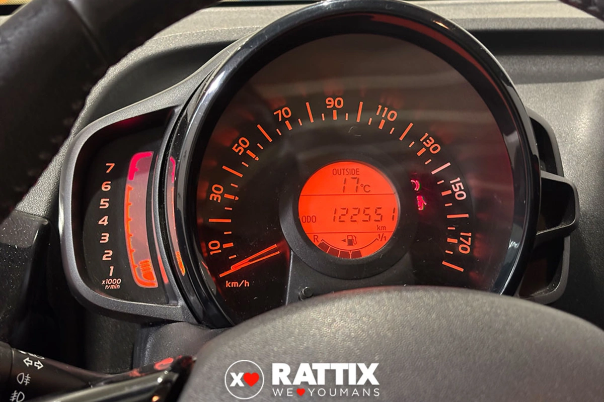 TOYOTA aygo ii 2014 Aygo 3p 1.0 x-clusiv